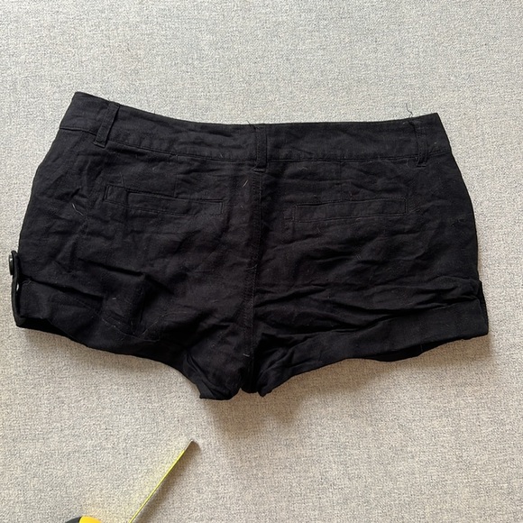 Forever 21 medium black short - Picture 4 of 4